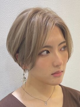 ロンドブルーム 天神大名店(Lond Bloom) ダブルカラーショートボブインナーカラーハイライトケアブリーチ