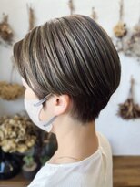 ヘアスタジオ ブリエ(HAIR STUDIO BRILLER) 2024　ショート × アッシュティべージュ