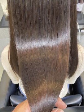 エヴァー(ever) ☆ever☆ insta@ever_hair_official[渋谷/原宿/渋谷駅/髪質改善]