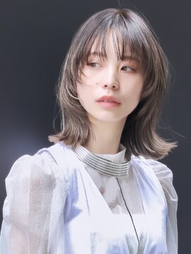 ピークアブー 銀座中央通り(PEEK-A-BOO) 切りっぱなしボブフェイスレイヤー顔周り似合わせイメチェン