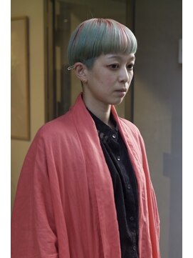 マレ(MARAIS) デザインカラーショートスタイル