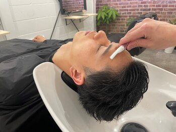 テティス(TETISS)の写真/カッコイイは眉毛から！ONもOFFもこれでキマる！清潔感UP！印象UPが同時に叶う★【梅田/中崎町】