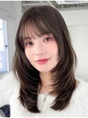 ハイライトカラーミルクティーベージュレイヤーカット