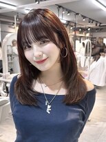 コハク(kohak)&nbsp;薄め前髪顔まわりレイヤーカットシースルー前髪ハッシュカット