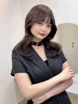 ディーバ 横浜(D.I.E.V.A)&nbsp;10代20代30代髪質改善ワンホンカールセミディ艶ブラウンベージュ