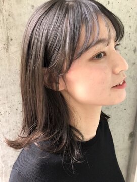 ウィーク 梅田(UiiC) 透け感ミディ◎伸ばしかけにおすすめ【uiic rira style 】