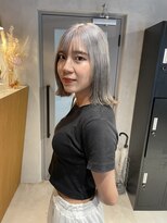 アン(Un)&nbsp;【シルバーカラー】【アッシュカラー】担当しゅうへい