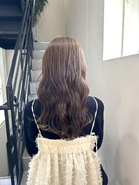 デイジードゥ(Daisy duex) ベージュカラー、ブラウンカラー