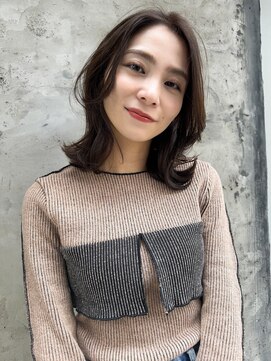 ソワリー 栄(THOiRY) ● THOiRY女性らしい柔らかヘア似合わせ小顔ゆる巻きロング