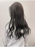 グレーブラウン