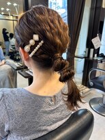美容室ヒラトヤ 仙北店 ルーズハーフアップ ドレスヘア 結婚式 お呼ばれ 二次会