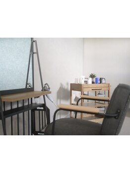 落ち着いた空間で癒しのヘッドスパ♪特別なサロンタイムで日々の疲れを癒す特別なひとときを。