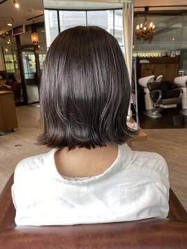 ロンド(RONND) 上品な外ハネボブ