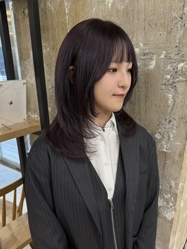 エレン(E L E N) レイヤーカット / ラベンダーグレー / 暗髪カラー