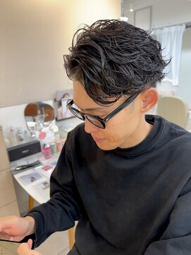 キャンバス バイ ネオリーブ 横浜西口(Canvas by neo.) 横浜★フェザーパーマ 毛流れメンズパーマ