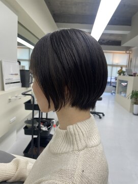 サンズ アイニー(SUNS ini) ショートボブ