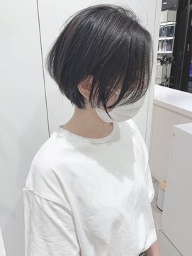 ステアケース ギンザセブン(stair:case ginza7) 大人前下がりショートボブ まとまる 簡単スタイリング