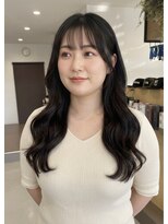 チオ(Chio)&nbsp;【富山】黒髪風艶カラー×上品くびれセミロング
