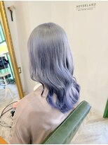 ネバーランド(NEVERLAND)&nbsp;ホワイトからブルーのグラデーションカラー