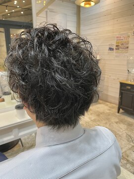 コンチャス(Conchus) ちょい濡れゆるウェーブ