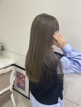 カシェ マエノヘタ(Cashe'e MAENOHETA) 透け感グレージュ