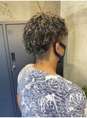 2回転ねじりのツイストスパイラルパーマ