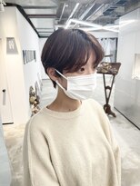 ノード(NODO)&nbsp;センターパートのマッシュショート