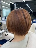 ショートボブ
