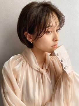 ノラ ギンザ(NORA GINZA) 【久場】絶壁解消!!丸みショート×薄めバング　 20代30代40代