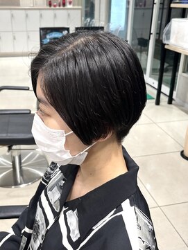 アッシュ 高幡不動店(Ash) 【巖本】刈り上げ前下がりハンサムショート