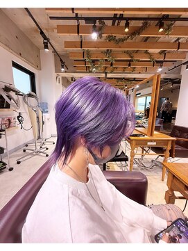トゥルース 獨協大学前店(Hair&Make TRUTH) ムラサキウルフ