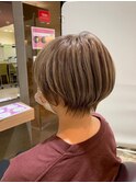 【くびれショート】