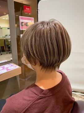 ヘアーテラスエム 奈良店(hair terrace M) 【くびれショート】