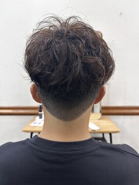 キャティドゥ(CATYdeux) マッシュ×スパイラルパーマ