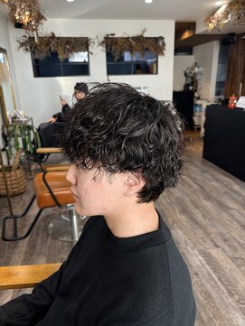 メール(Mer...) ☆縦落ちツイストスパイラルパーマ/波巻きパーマ☆横山飛翔