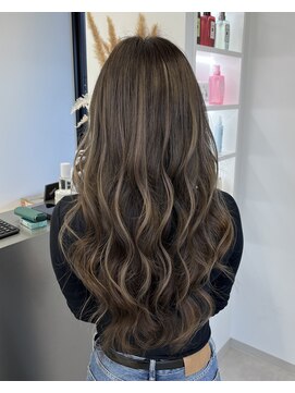 ラピステン 福岡天神 大名店(Lapis) エクステ/ハイライト/ブリーチなし/グレージュ/髪質改善
