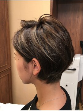 ピッカヘアーデザイン(PICKA hair-design) ハイライト&ショートカット☆