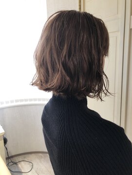 レイア(Leia) ラベージュボブ