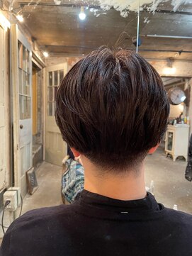 ロイジー(roijir) 【roijir 表参道】刈り上げショート×グレージュ