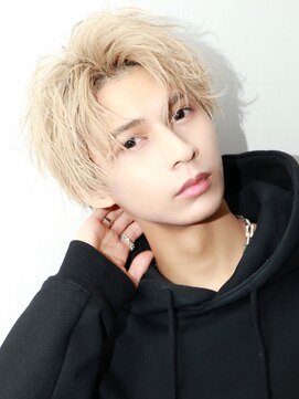 リップス 表参道店(LIPPS) ハイトーンセンターパート【ダーウィン】