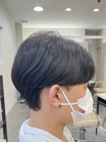 バース バイ ハピネス(BIRTH by happiness)&nbsp;刈り上げないナチュラルセンターパート