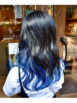 カムデンタウン(Camden Town) 大人気のブルーカラー