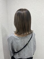 アジールヘア 所沢プロペ通り店(agir hair)&nbsp;パツッとボブハイライトグレージュベージュ所沢入曽