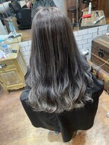 ライズ バイ レボ 柏店(RISE by REVO)&nbsp;大人かわいい/レイヤーロング/グレーベージュ/前髪パーマ/柏