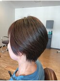 和漢ハーブカラー+トリートメントでツヤツヤショートカット