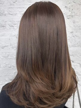 リア(riah) ブリーチなしダブルカラーレイヤーカット韓国ヘア