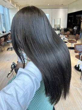 アフロート トウキョウ(AFLOAT TOKYO) 《高橋大》20代30代40代レイヤー小顔ナチュラル前髪あり後れ毛45