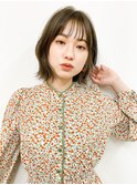 ボブ ミディアム 前髪 外ハネ ベージュ 透明感