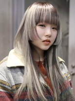 キャロルガーデンズ ボコカ 表参道(Carroll Gardens bococa)&nbsp;【azu】ブリーチデザインカラーミックスローライトグレージュ