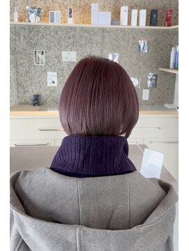 エムスリー ソリス(EMU THREE SOLIS) ピンクカラー ハイトーンショート